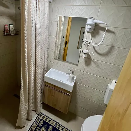 Anurapartment Nyaraló